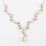 Stylish Pearl Necklace